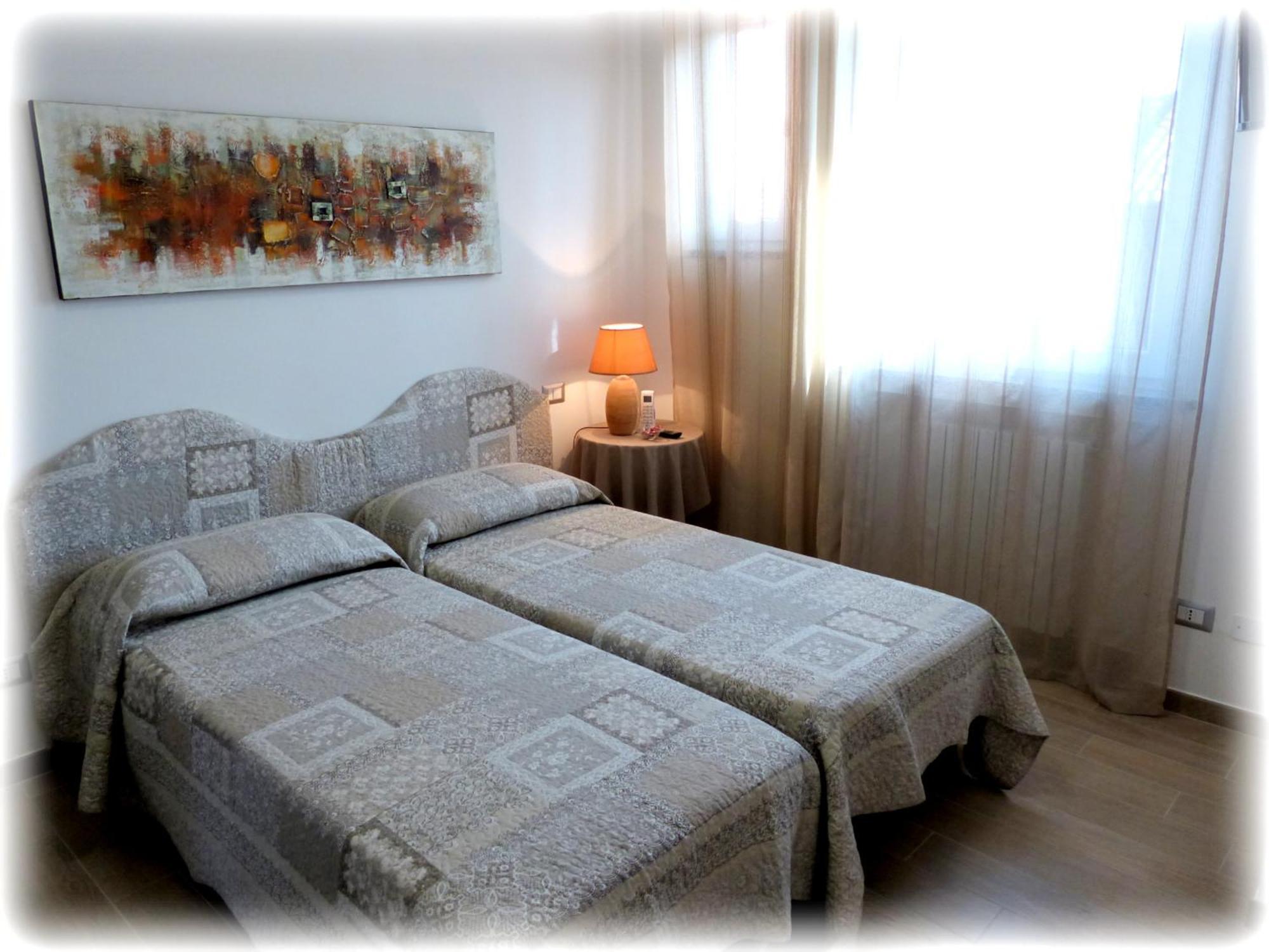 Marinella Guest House Cornale Room photo